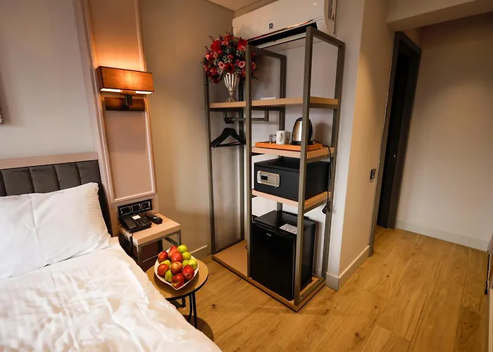 The Diamond Yenikapi Hotel